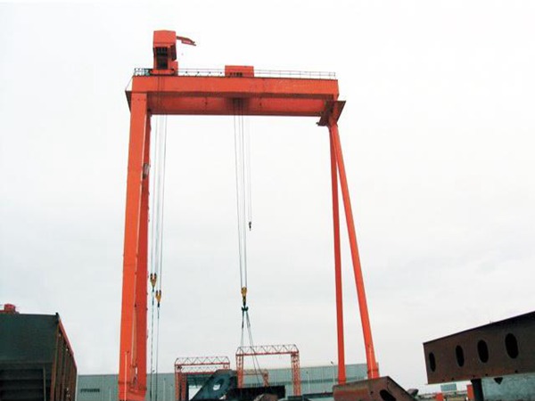 龍門(mén)吊生產(chǎn)廠家