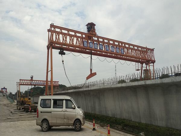 龍門吊生產(chǎn)廠家